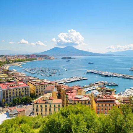 Beb Da Basso Experience Napoli Toledo, Pompeii, Ercolano And Vesuvio Сан Джорджо а Кремано Екстериор снимка